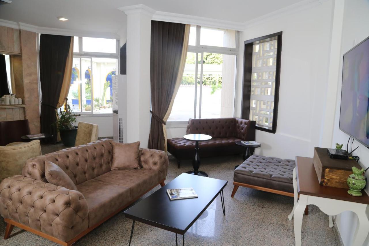 Celebrity Hotel Lapithos  Exterior foto